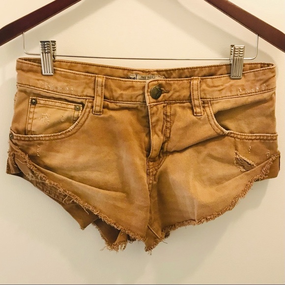 Free People Irreplaceable Cut Off Denim Shorts 24 tan brown jeans - Picture 2 of 10